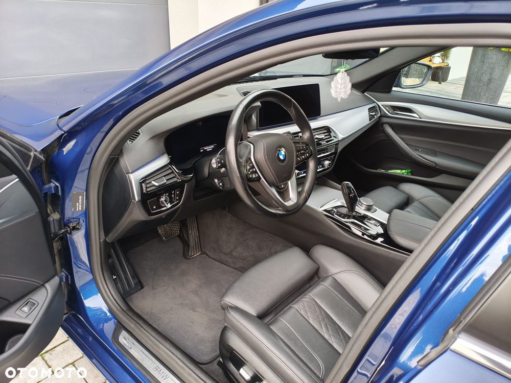 BMW Seria 5 - 21