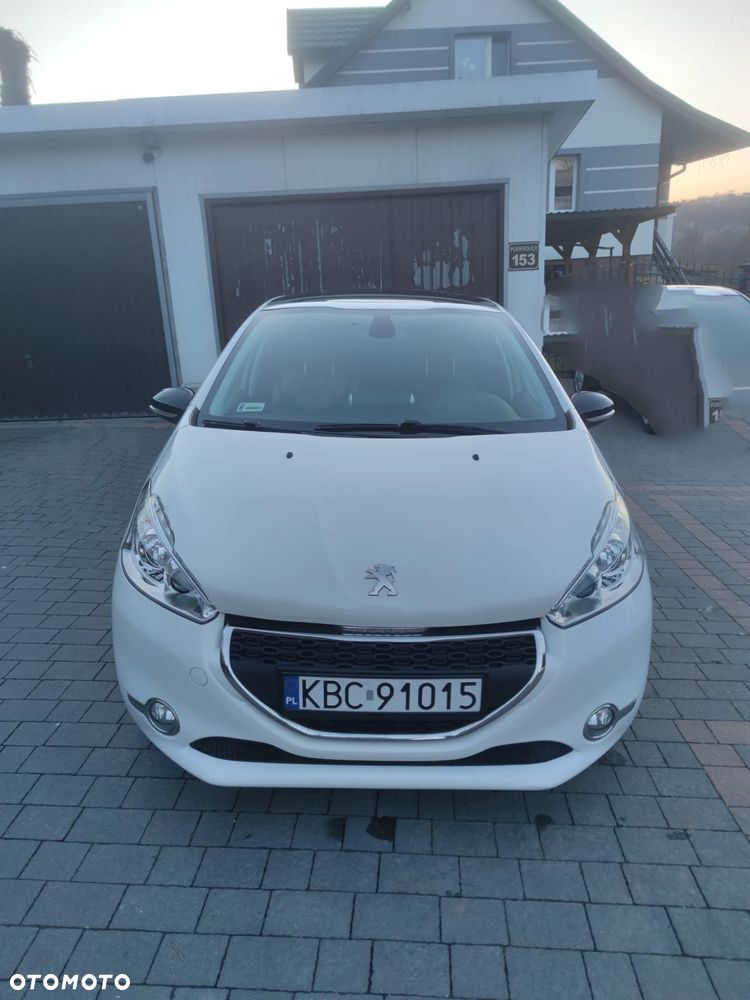 Peugeot 208 1.6 e-HDi Allure STT - 3