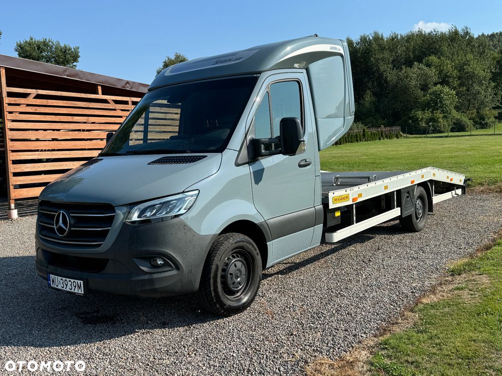 Mercedes-Benz Sprinter - 5