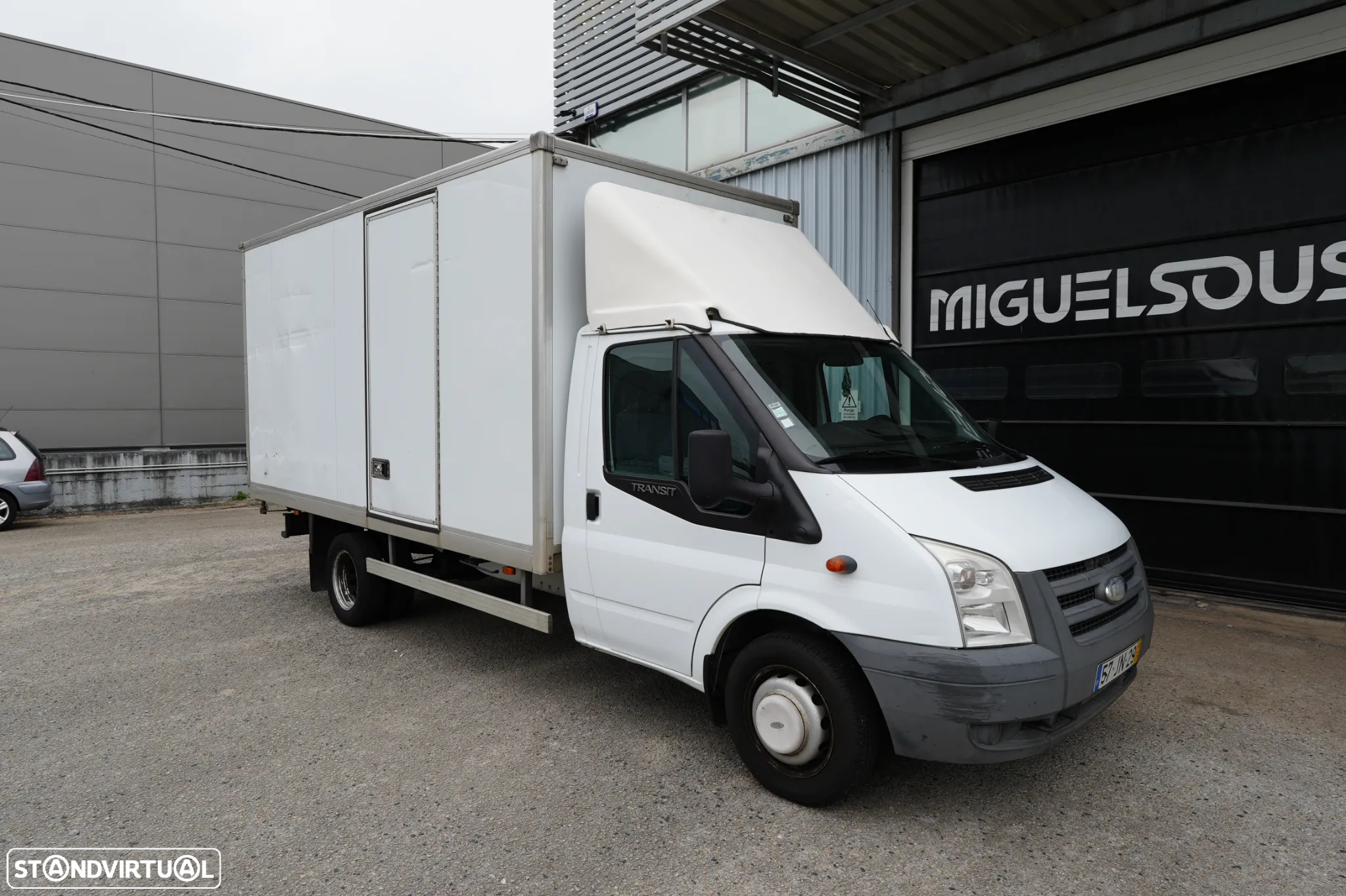 Ford Transit Contentor 2.4TDCI 115cv Rodado Duplo - 2