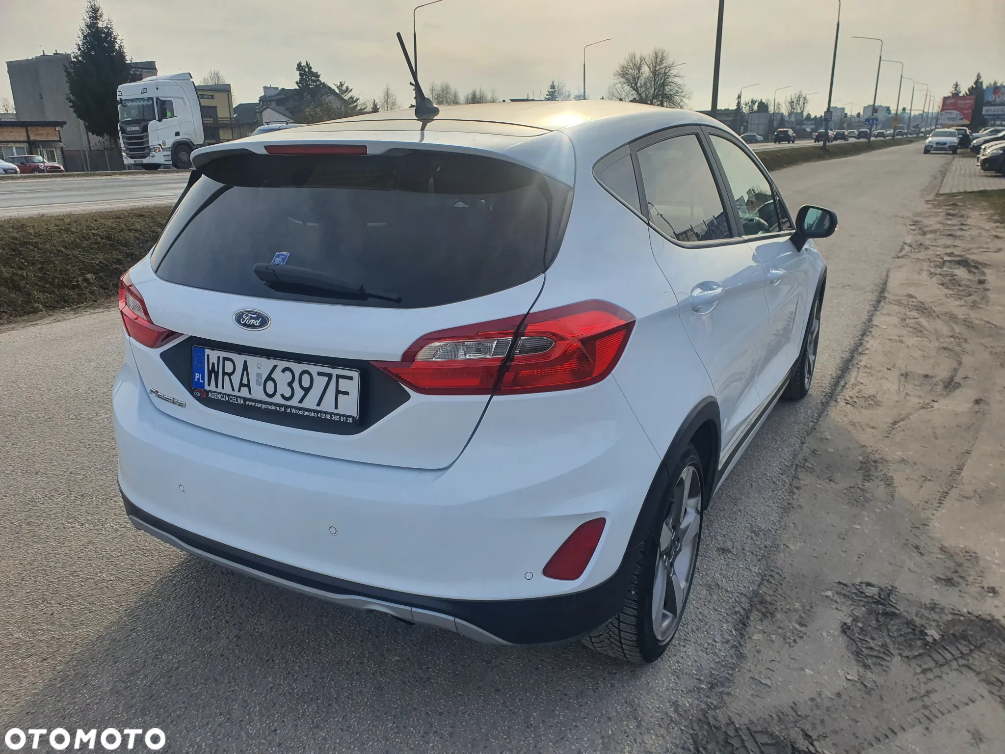 Ford Fiesta 1.0 EcoBoost S&S ACTIVE - 5