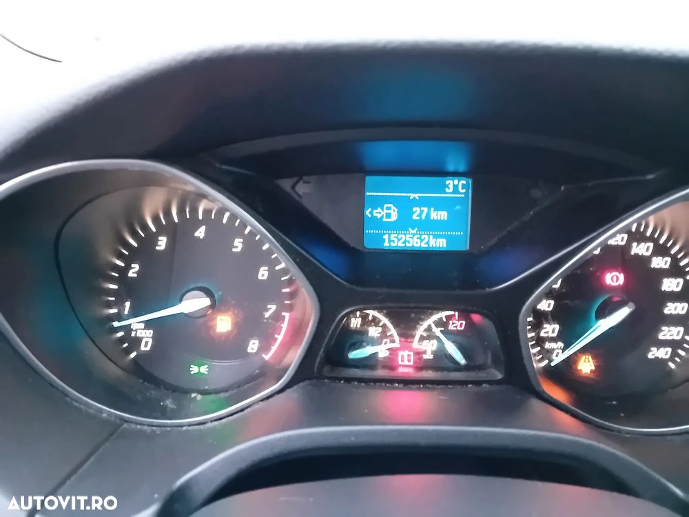 Ford Focus 1.6 EcoBoost Start Stop Titanium - 19