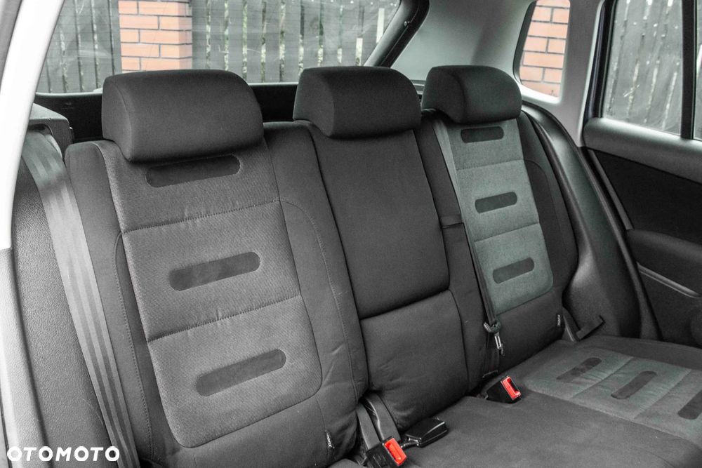 Volkswagen Tiguan 2.0 TSI 4Motion DSG Team - 23