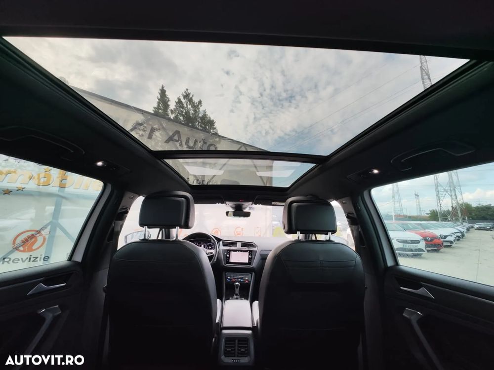 Volkswagen Tiguan 2.0 TDI SCR 4MOTION DSG R-Line - 30