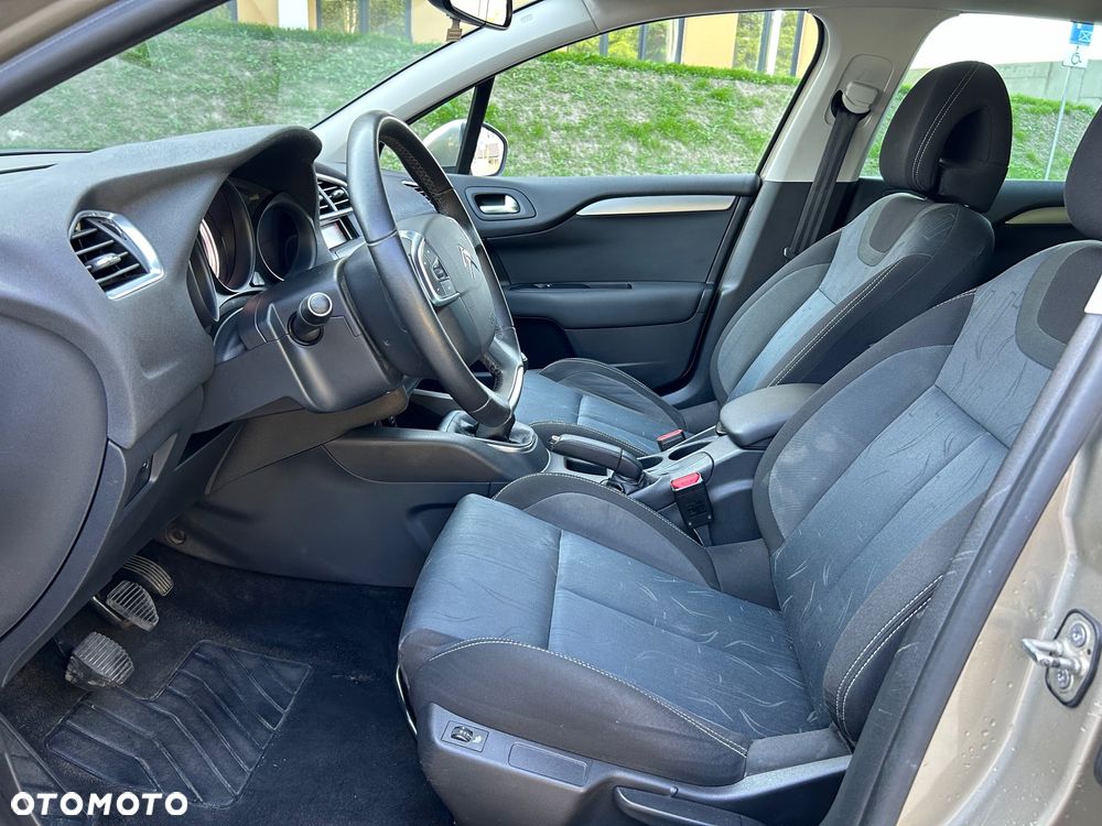 Citroën C4 1.4 VTi Selection - 6