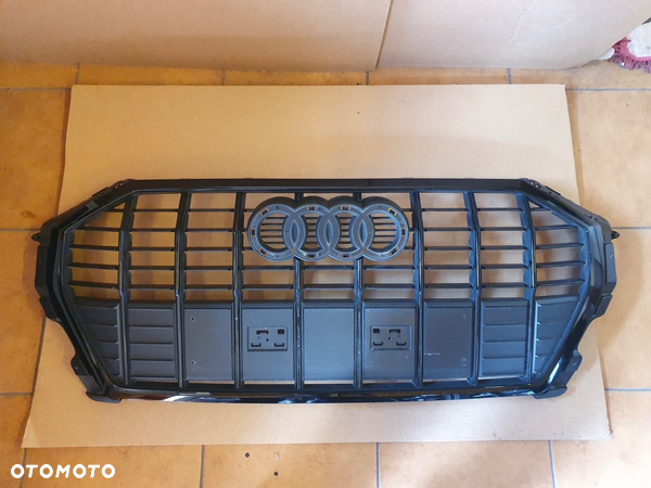 GRILL ATRAPA AUDI Q3 S-LINE BLACK
