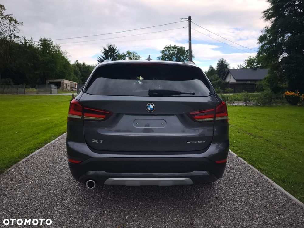 BMW X1 - 13