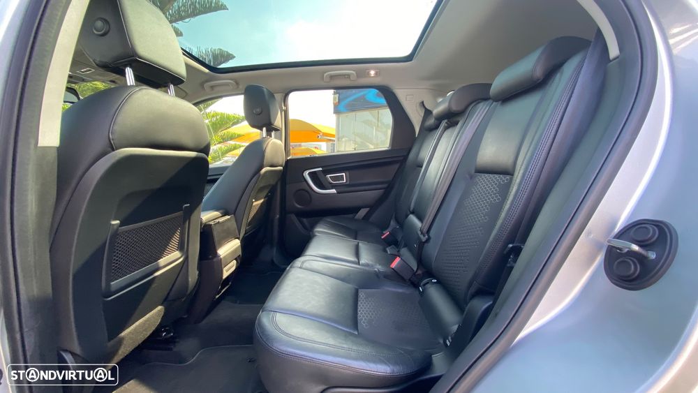 Land Rover Discovery Sport 2.0 TD4 SE - 25