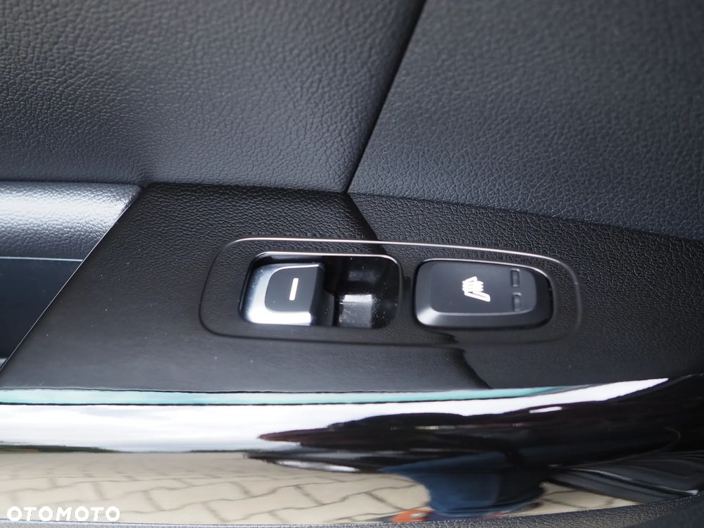 Kia Sportage 1.6 GDI L Business Line Plus 2WD - 35