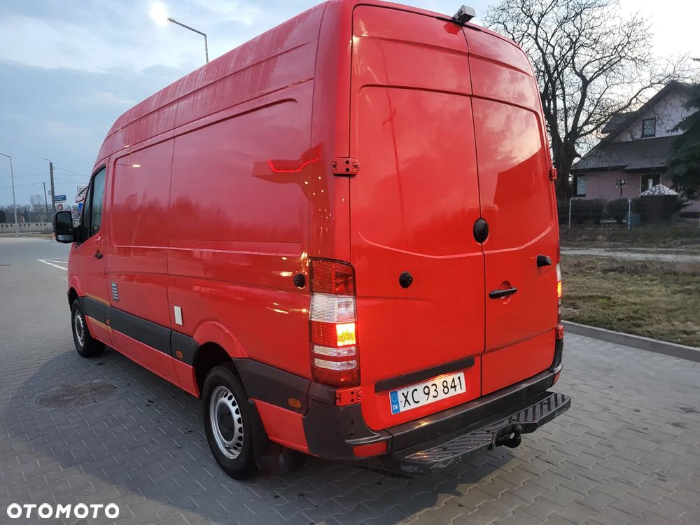 Mercedes-Benz Sprinter - 8