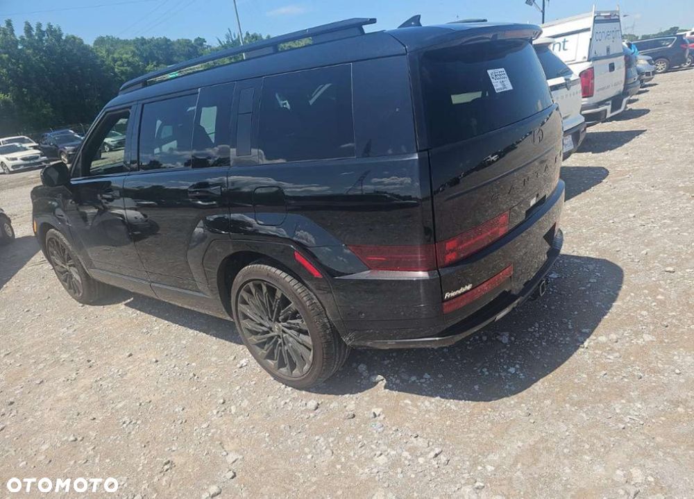 Hyundai Santa Fe - 3