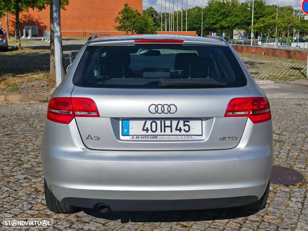 Audi A3 Sportback 1.6 TDI Attraction - 1