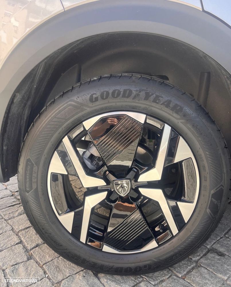 Peugeot 2008 1.2 PureTech Allure Pack - 18