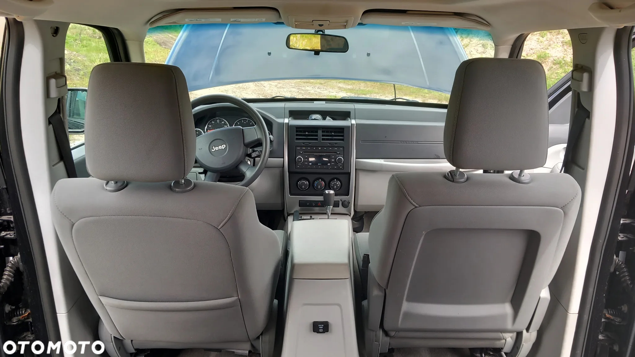 Jeep Liberty 3.7 4x4 - 19
