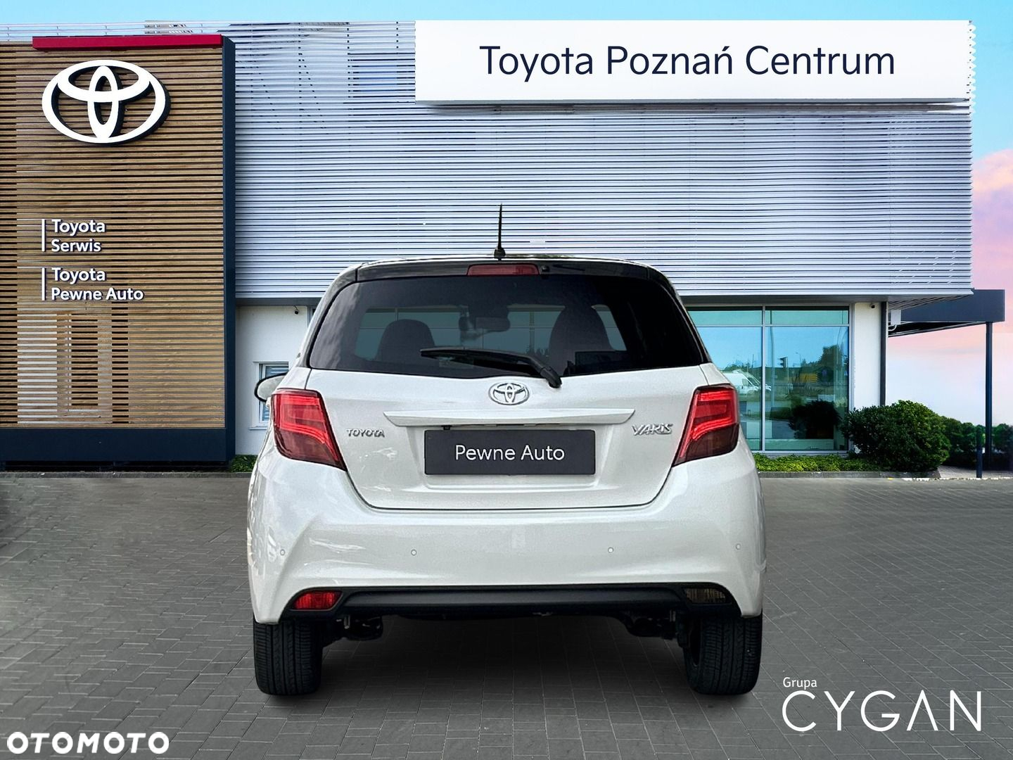 Toyota Yaris 1.33 Selection Pure - 4