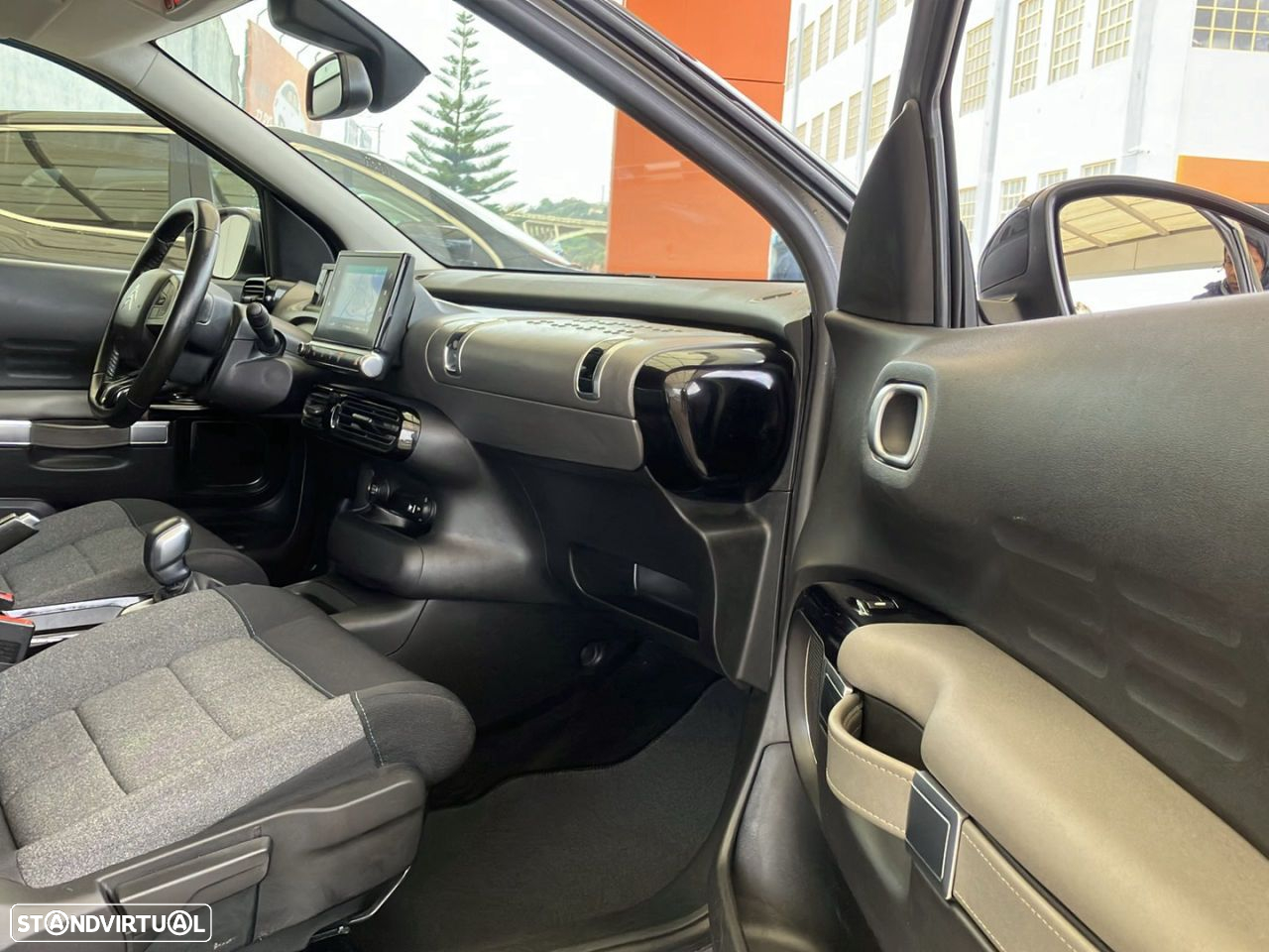 Citroën C4 Cactus 1.5 BlueHDi Shine EAT6 - 22