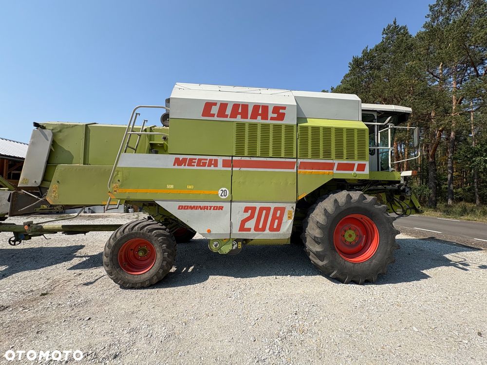 Claas Mega 208 - 2