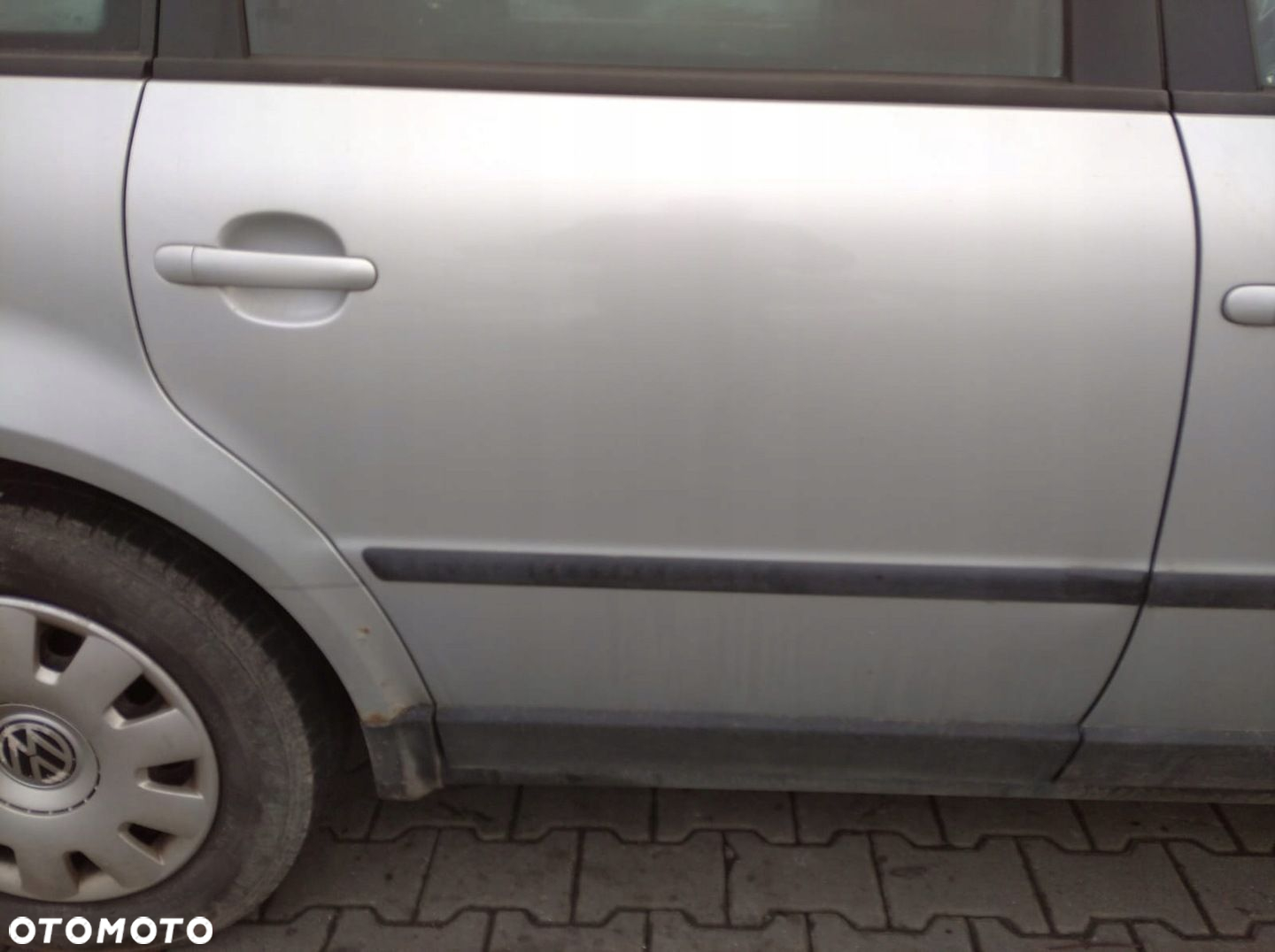 VOLKSWAGEN PASSAT B5 LIFT 00-05 KOMBI DRZWI PRAWE TYŁ TYLNE LA7W - 4