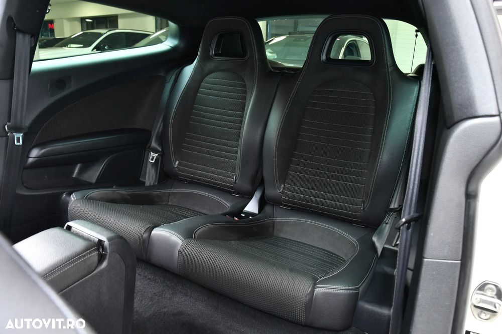 Volkswagen Scirocco 2.0 TDI - 14