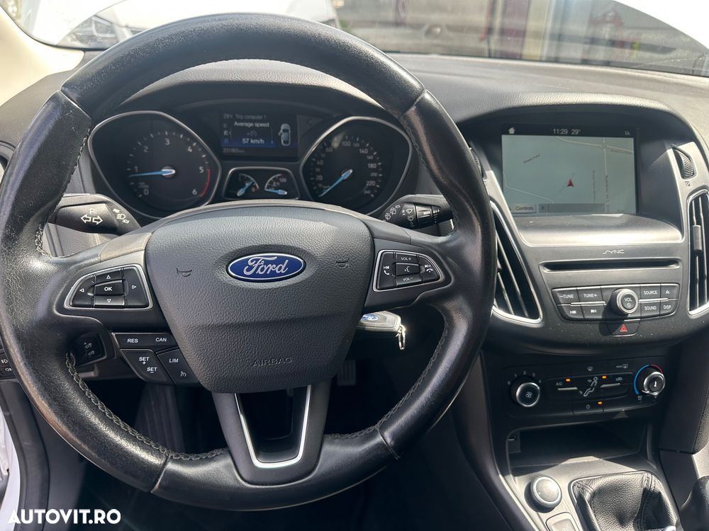 Ford Focus 1.5 EcoBlue Active Business - 13