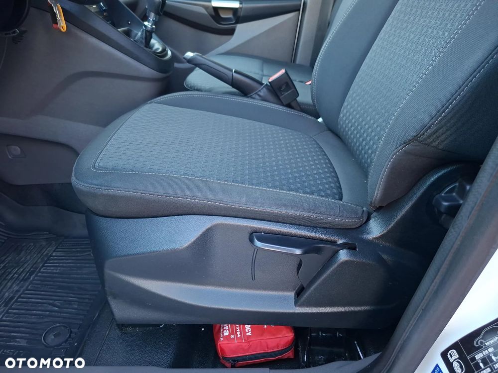 Ford Connect - 20