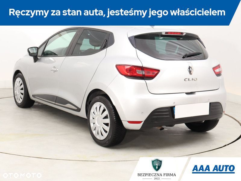 Renault Clio - 6