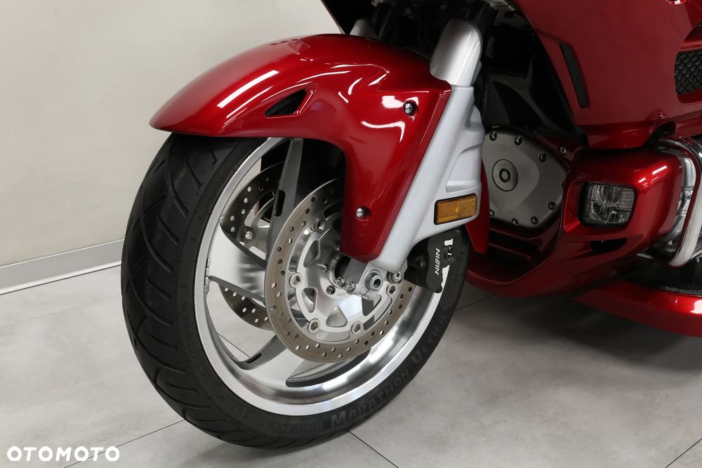 Honda GL - 28