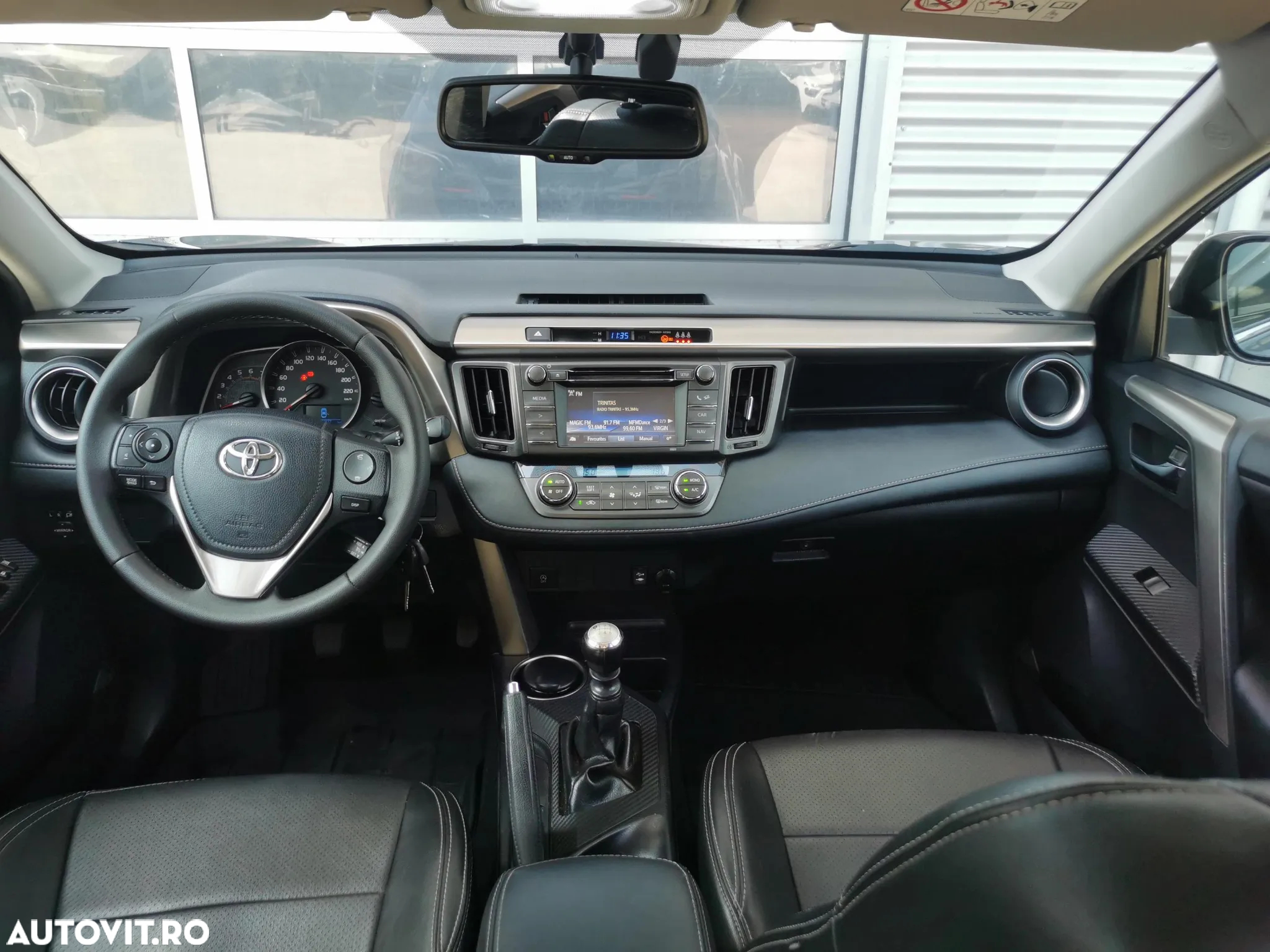 Toyota RAV4 2.0 D-4D 2WD Comfort - 10