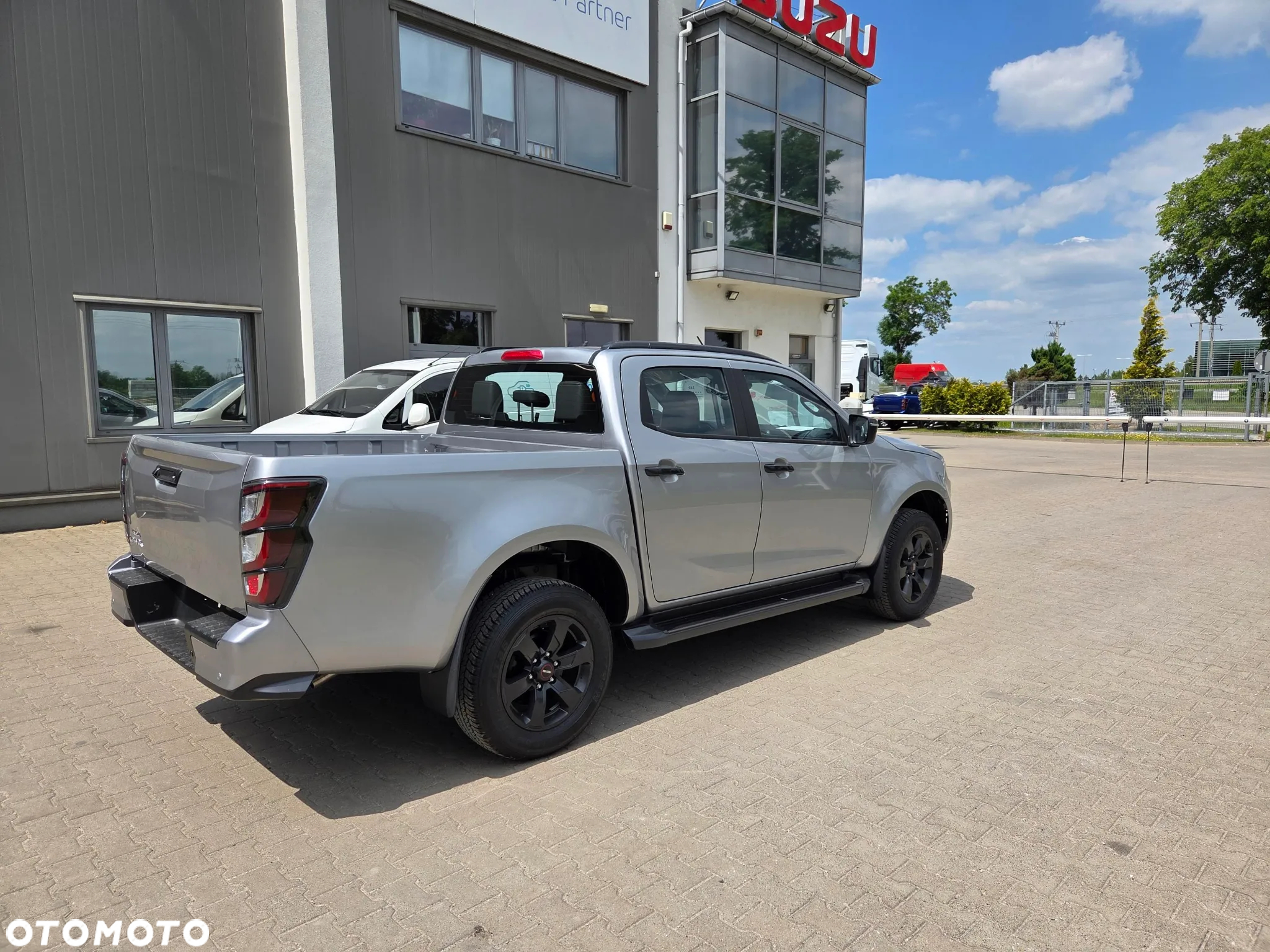 Isuzu D-Max 1.9 DC LSE - 9
