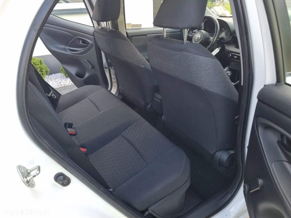 Toyota Yaris Hybrid 1.5 Active - 22