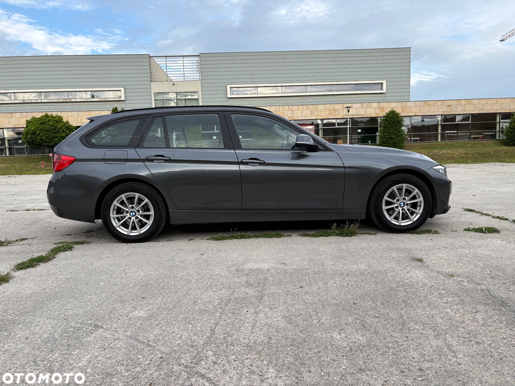 BMW Seria 3 316i Touring - 20