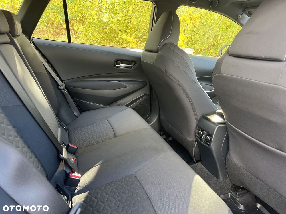 Toyota Corolla 1.8 Hybrid Comfort - 10