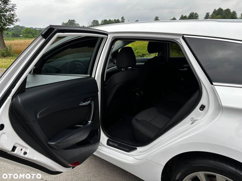Hyundai i40 1.7 CRDi Business - 27