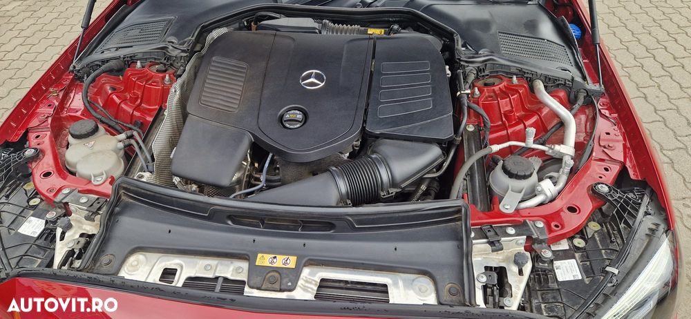 Mercedes-Benz C 300 MHEV - 9