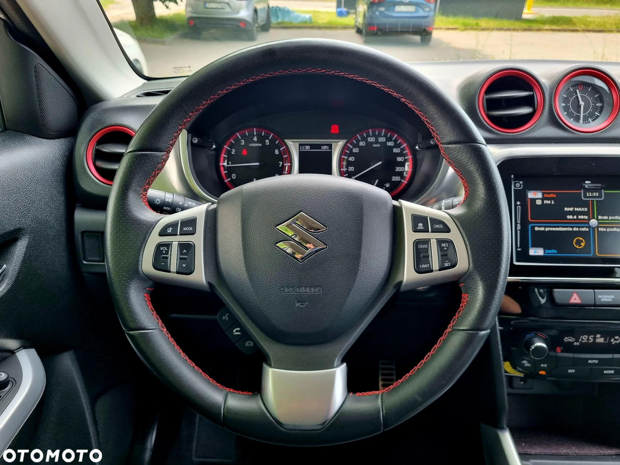 Suzuki Vitara 1.4 Boosterjet Premium 2WD - 19