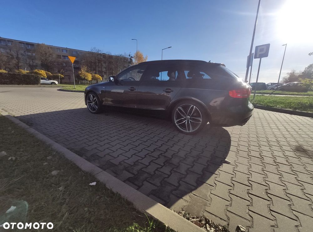 Audi A4 Avant 2.0 TDI 116g DPF Attraction - 4