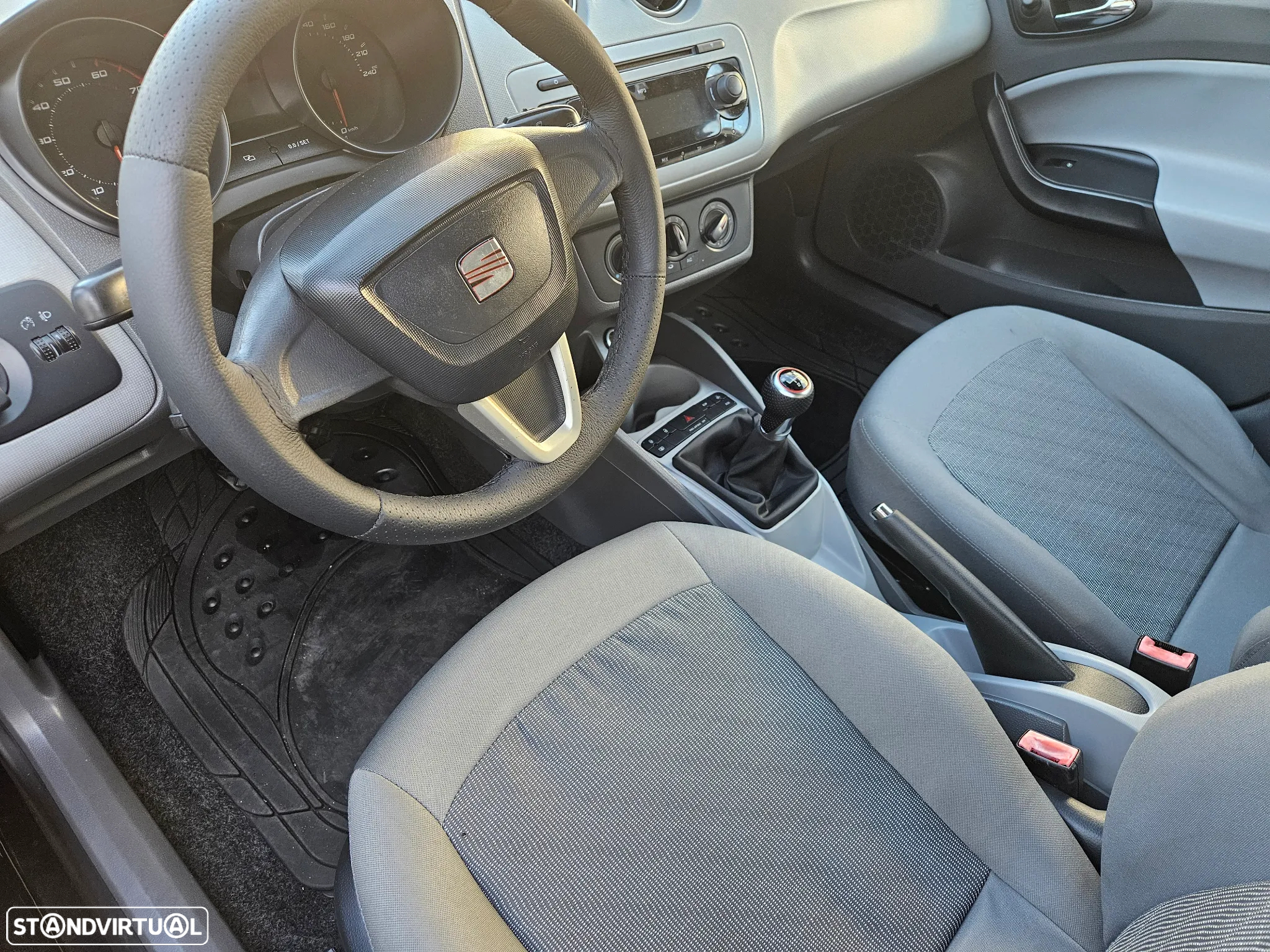 SEAT Ibiza 1.2 12V Reference - 10