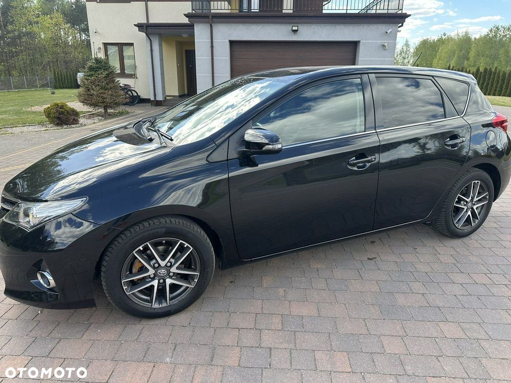 Toyota Auris - 3