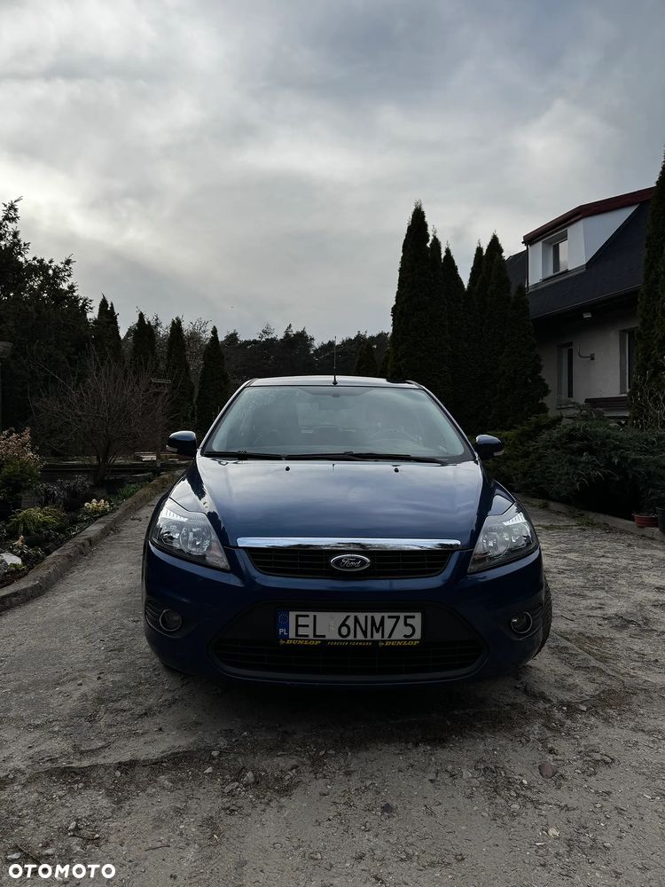 Ford Focus 1.6 16V Ambiente - 9