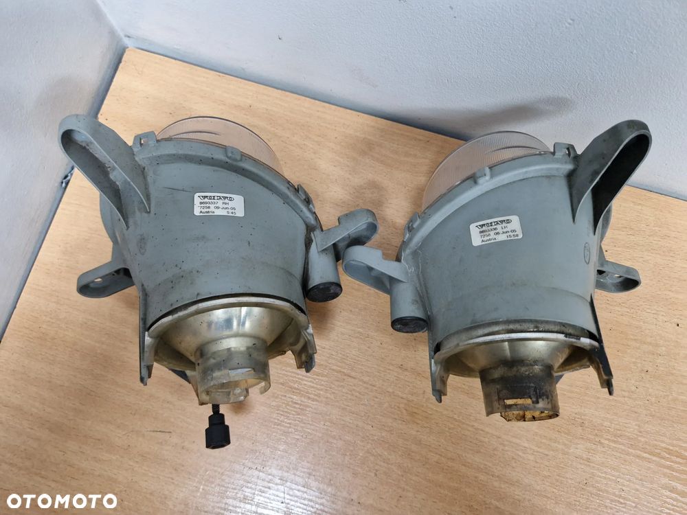 HALOGENY VOLVO S60I LIFT 04-10 8693336 / 8693337 - 6