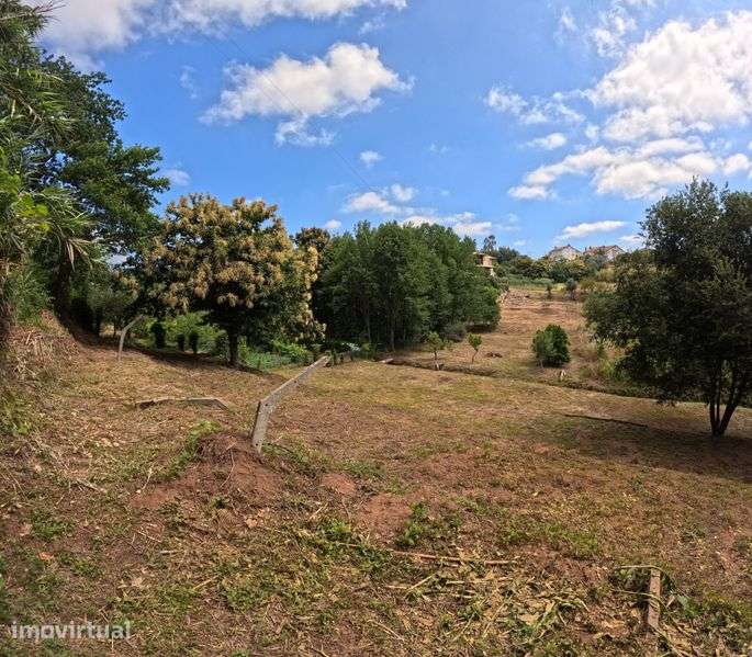 Lote para construção 2648 m2 - Grande imagem: 2/3