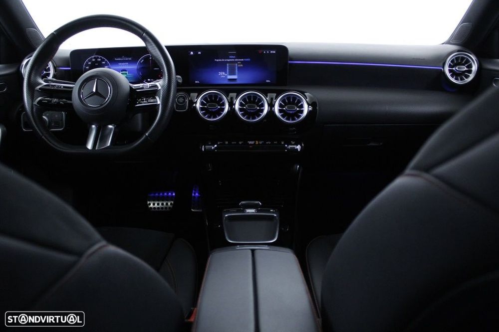 Mercedes-Benz A 250 - 18