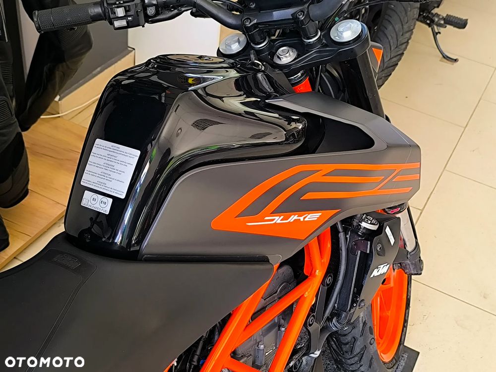 KTM Duke 125 - 6