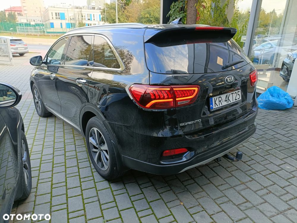 Kia Sorento 2.0 CRDI L - 6