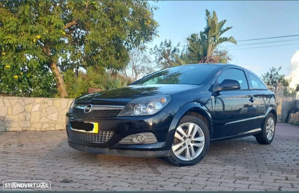 Opel Astra GTC 1.7 CDTI ecoFLEX - 4