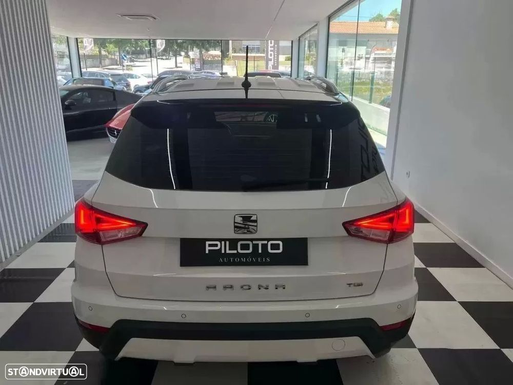 SEAT Arona 1.0 TGI Xcellence - 12