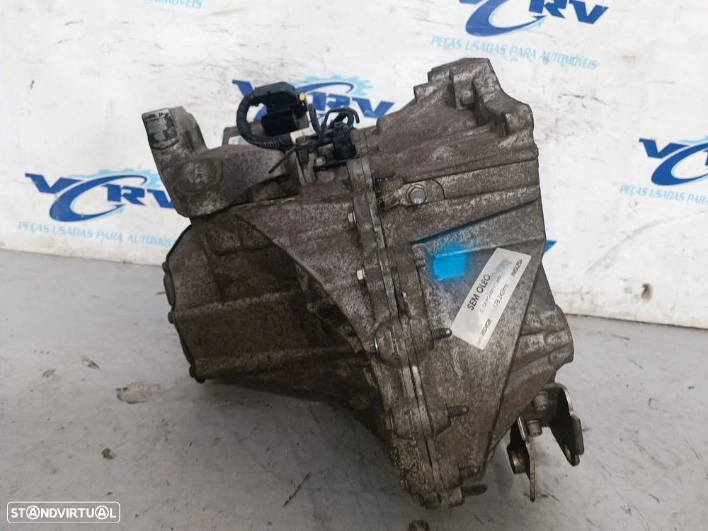 Caixa de velocidades Citroen C4 Picasso II 1.6 hdi Ref.: 20DR28 - 4