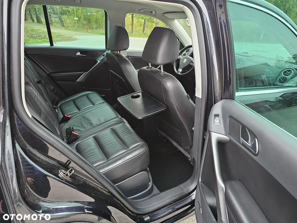 Volkswagen Tiguan 2.0 TSI 4Motion Track & Field - 20