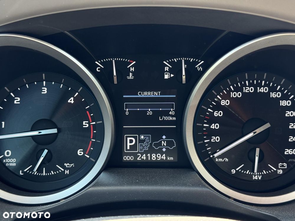 Toyota Land Cruiser LC 4.5 D-4D Prestige - 30