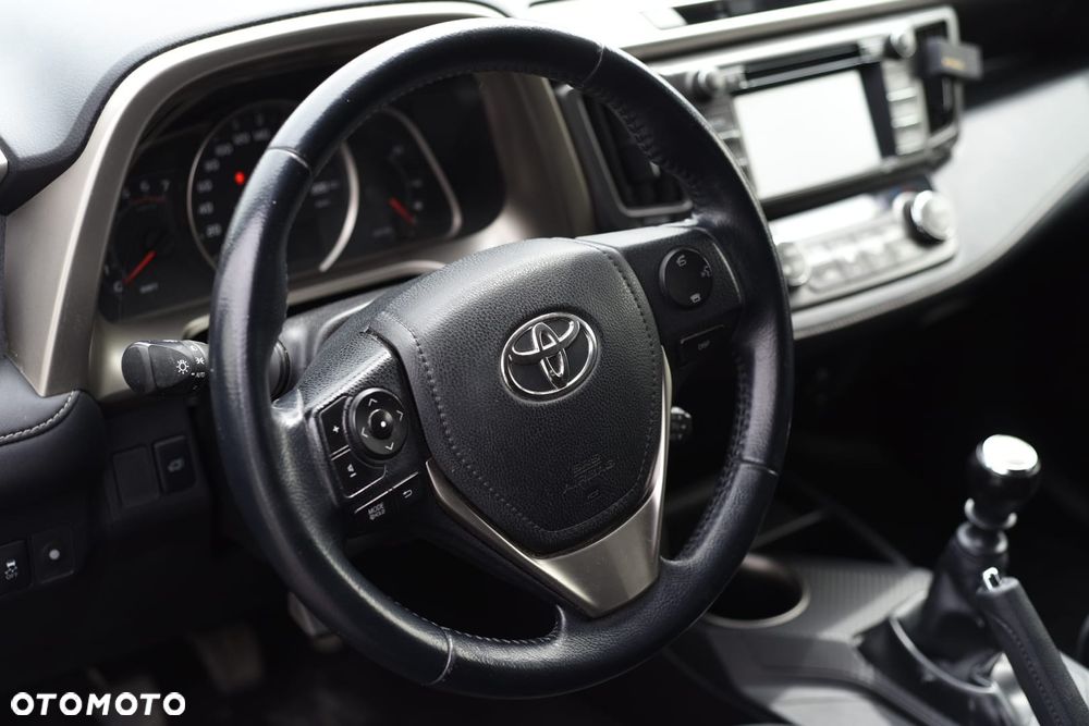 Toyota RAV4 2.0 D-4D Prestige - 7